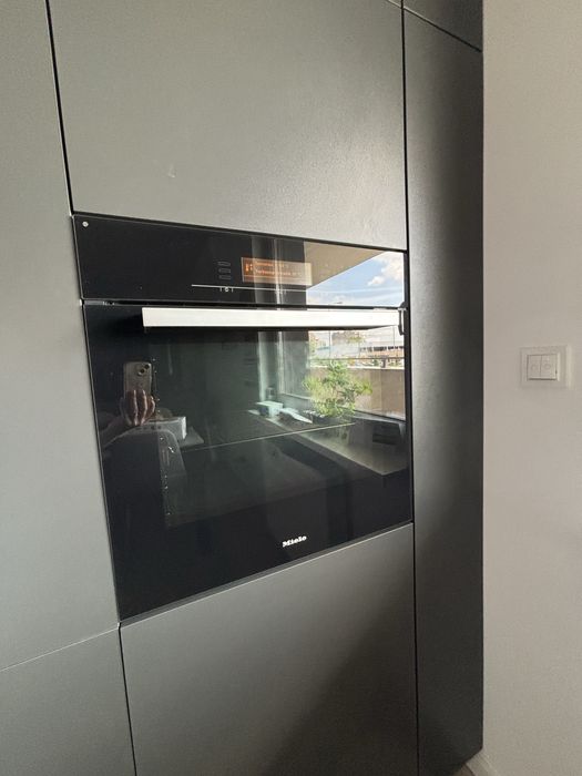 Piekarnik Miele H5681B