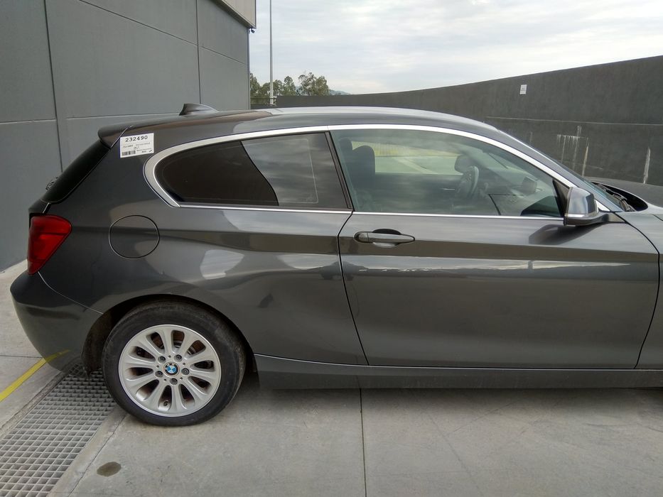 BMW 1 - 2012 - Para Peças