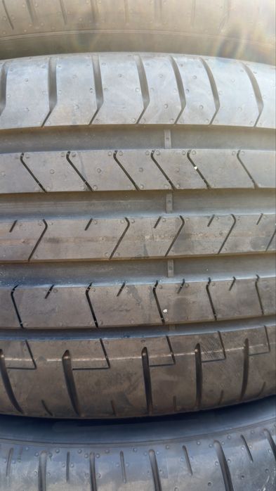 295/35/20-255/40/20 Pirelli P zero  PZ 4