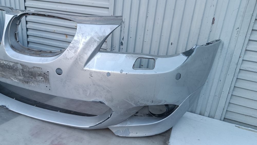 Vendo parachoque de frente BMW 5 séries E60,61 M-SPORT ano 2003/10