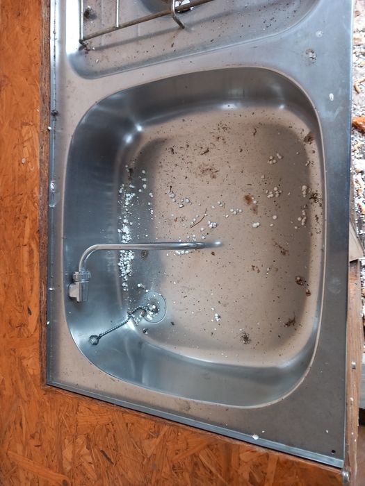 Zlewozmywak do kempingu Niewiadów kuchenka gazowa