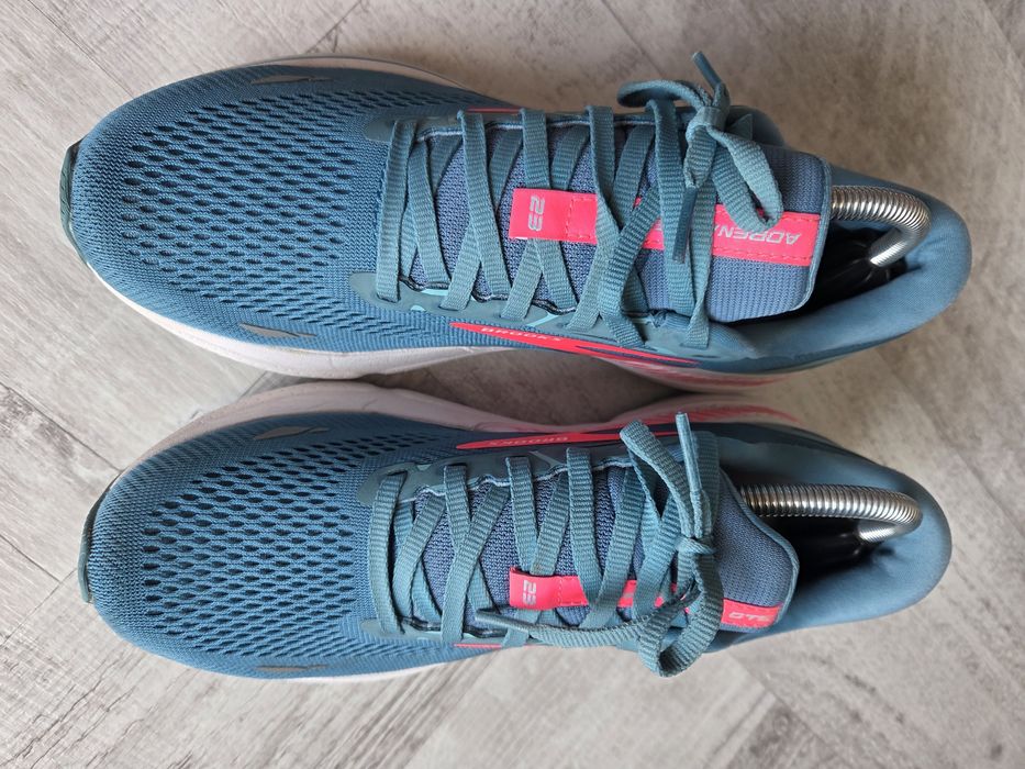 Brooks adrenaline 23
