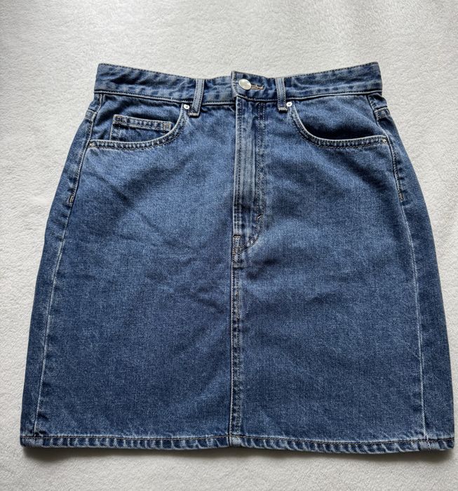 Nowa jeansowa spódnica H&M rozmiar 38 – klasyczny denim