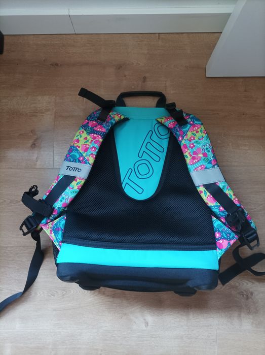 Mochila totto NOVA