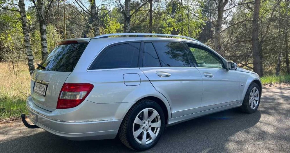 Mercedes CW220 | automat | kombi |