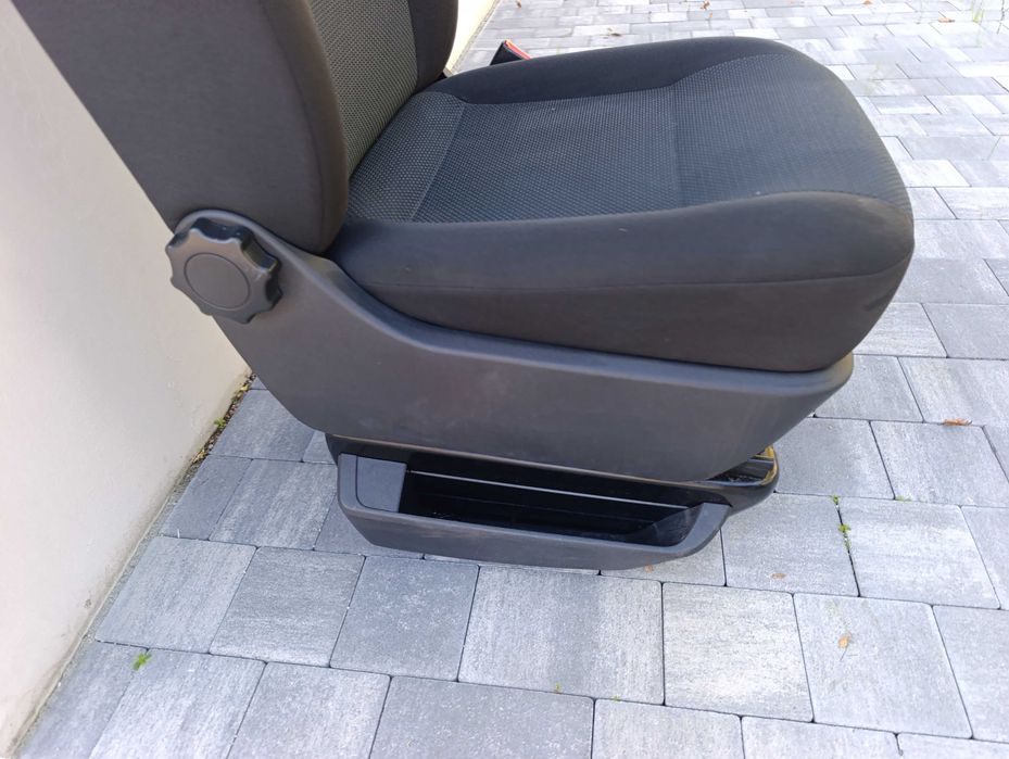 Fotel pasażera przód VW T6 prawy pasażer pojedynczy SIMORA