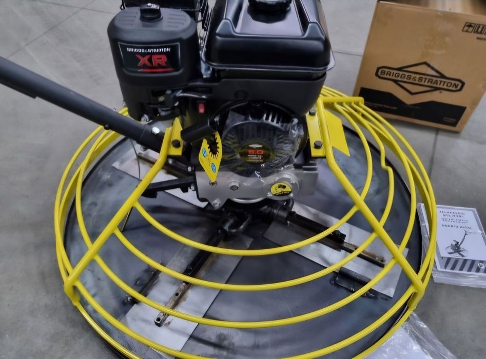 Zacieraczka do betonu. 90cm. W-wa od ręki.  Briggs&Stratton