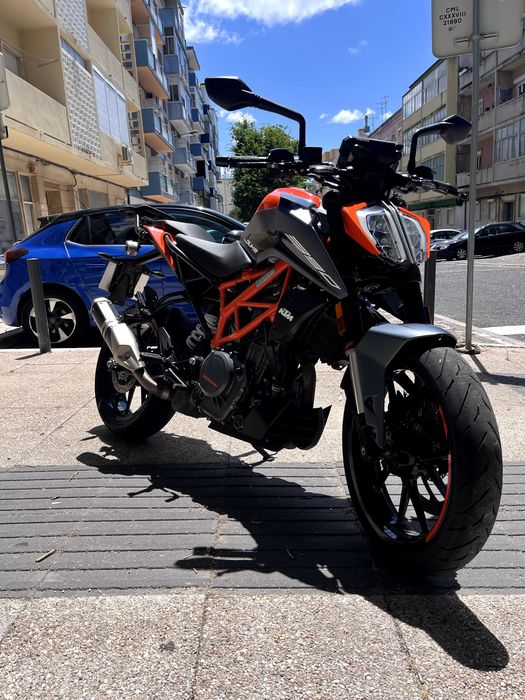 KTM Duke 390 2023