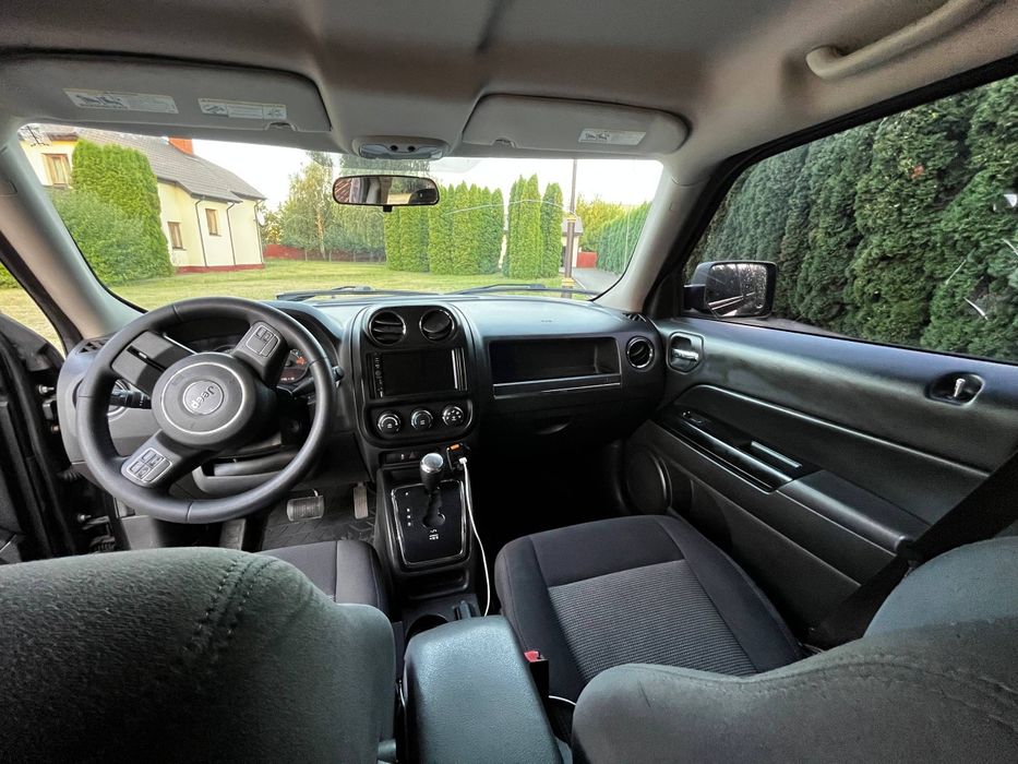 Продам jeep patriot