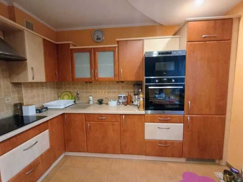 Sprzedam komplet mebli kuchennych