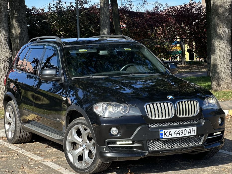 BMW     X5.