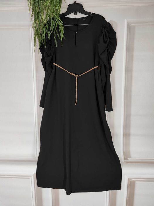 Świetna czarna wygodna sukienka Vero Moda rozm 48/50 poliester/elastan