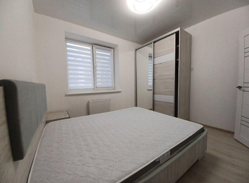 Здається простора 2х км квартира!!!