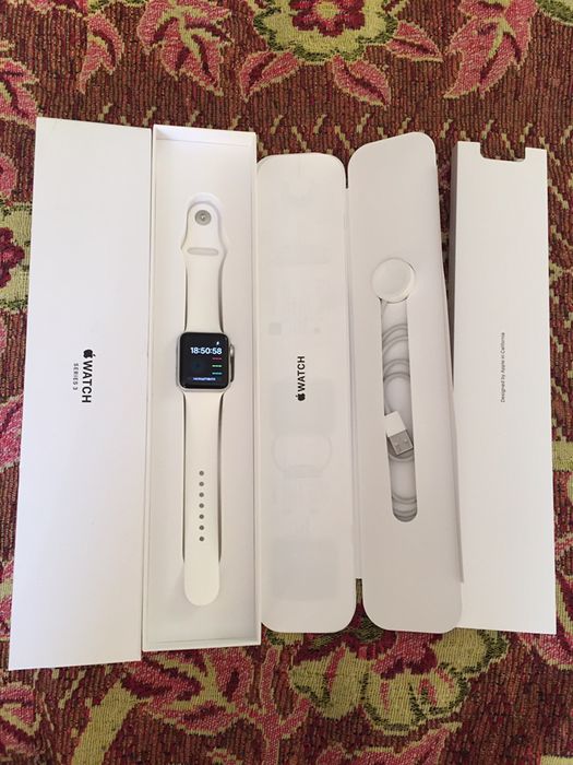 Епл вотч 3 Silver корпус