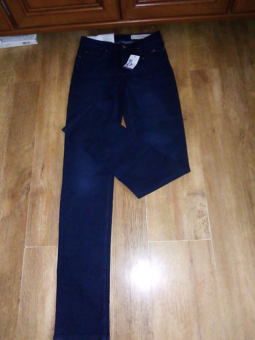 Jeansy skinny rozmiar 34