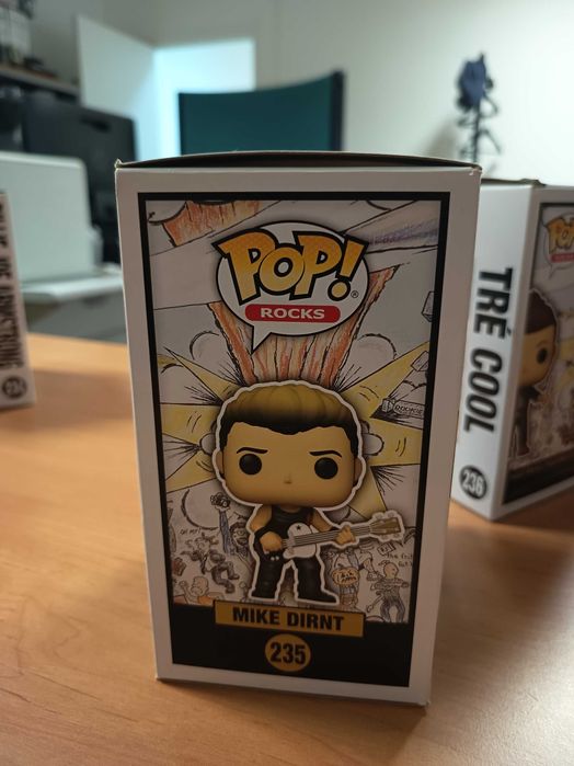 3 Bonecos Funko POP Rocks - Coleção  elementos da Banda Green Day