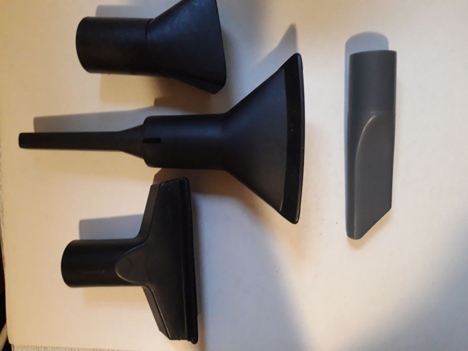 Насадки для пылесоса.