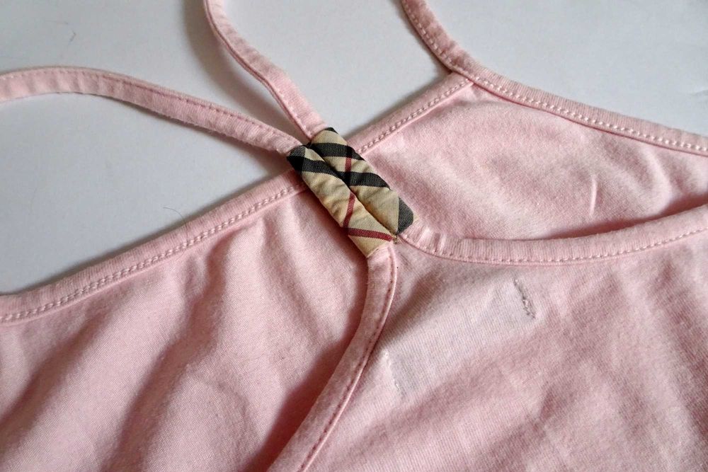 Vestido Burberry de criança, tamanho 10. Envio grátis.