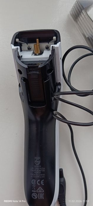 Машинка для стрижки волосся Philips