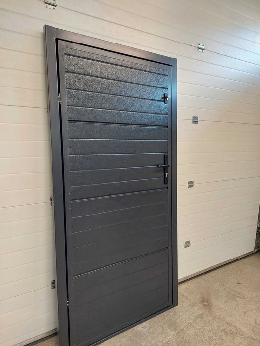 Brama Garażowa Segmentowa | Producent | Drzwi Techniczne |