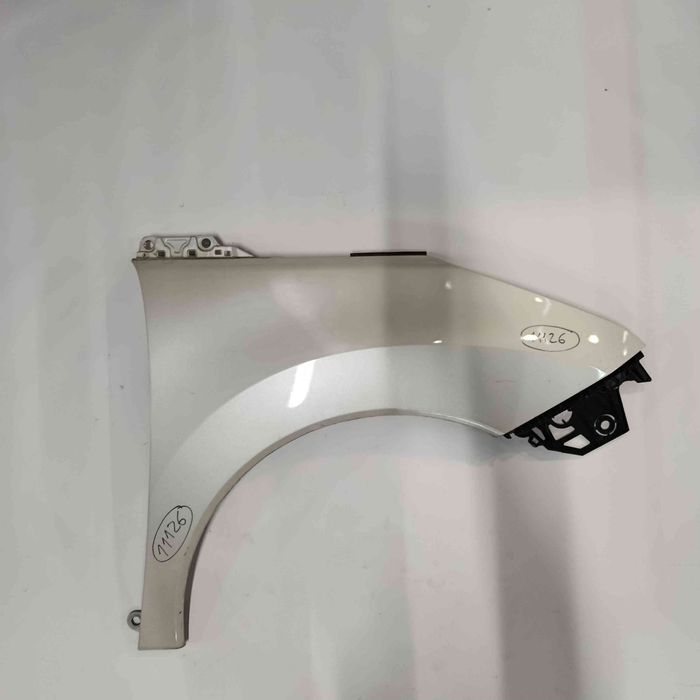 Guarda-lamas direito PEUGEOT 3008 I (0U_)