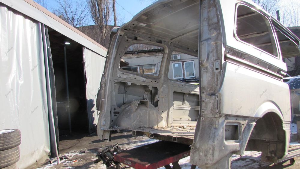 Кузов Мерседес Віто 639 Mercedes Vito 639 Вито 639 кузовщина Лонжерон
