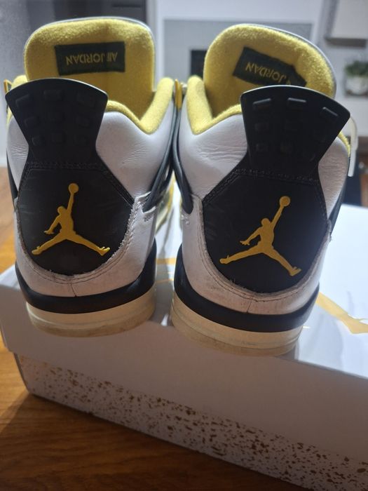 Nike air jordan 4