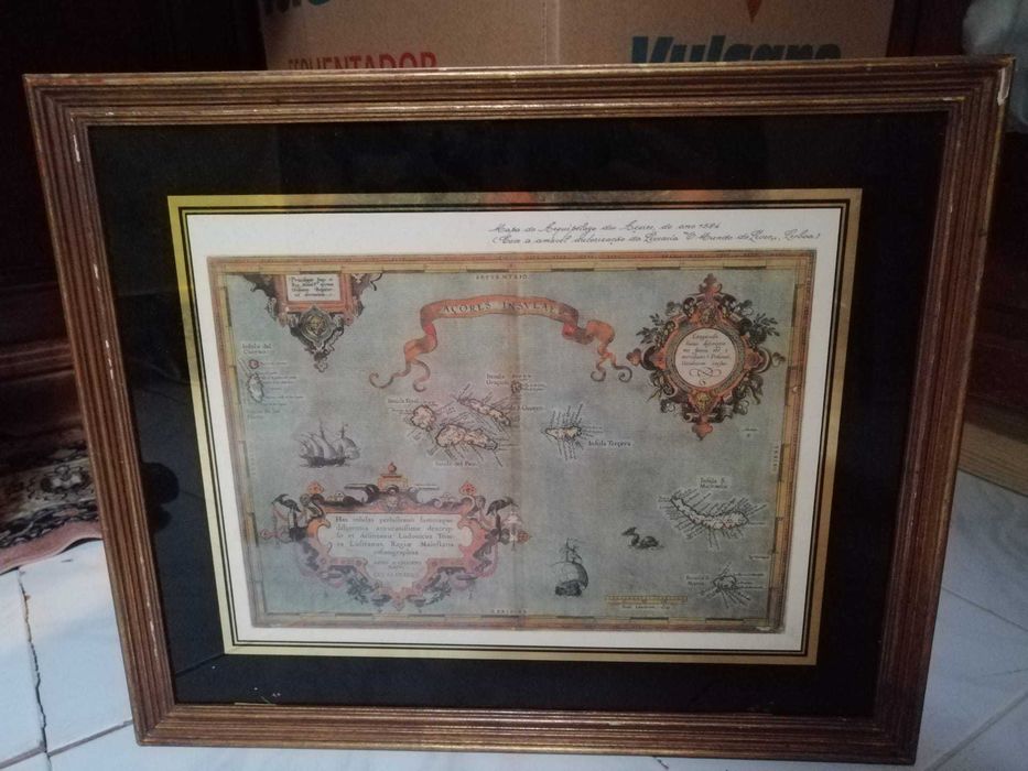 Quadros antigos em boas condições