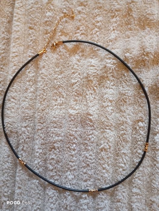 Прикраса шнурок на шию