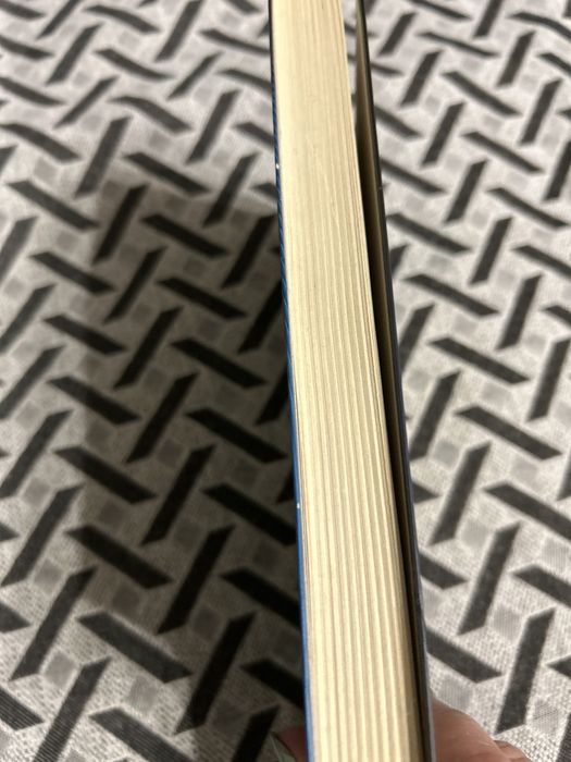 Продаю книгу Клер Сібер 24 часа