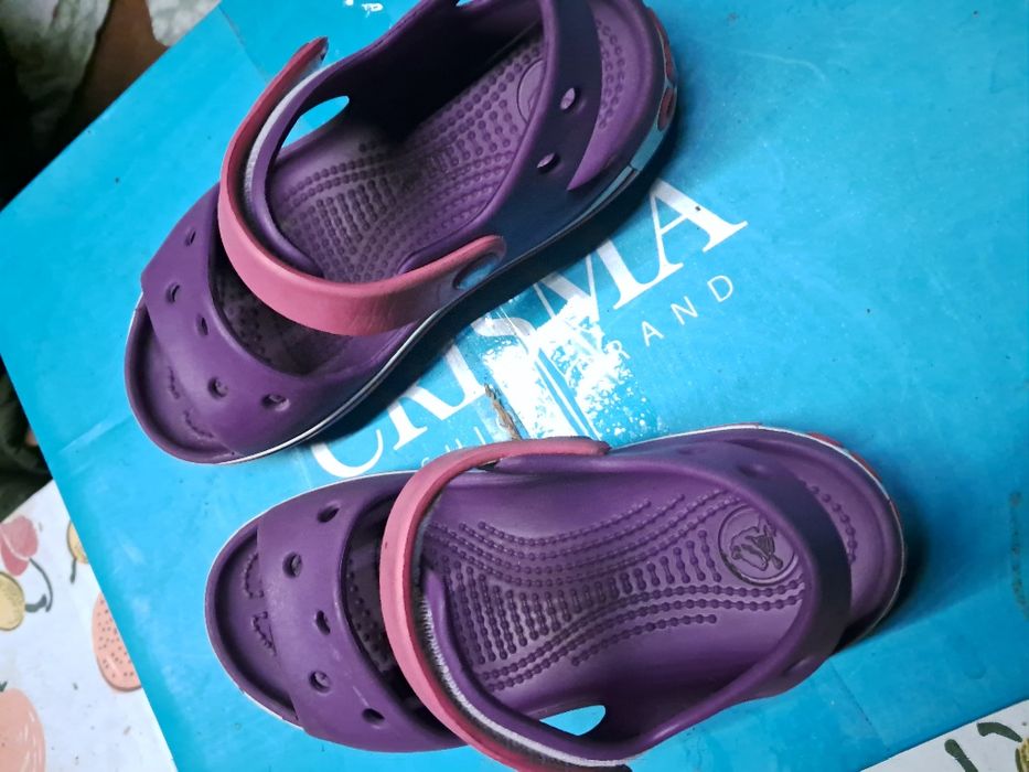 Продам дитячі крокси