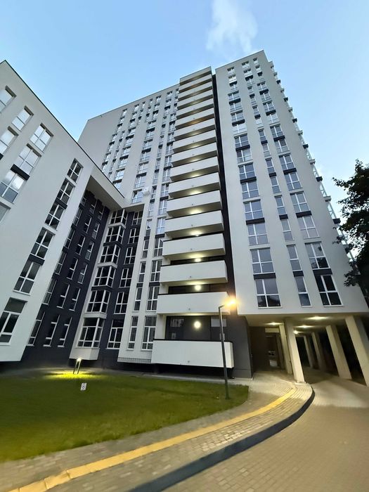 Продаж квартири в ЖК Америка, вул. Вол. Великого, парк Горіховий Гай