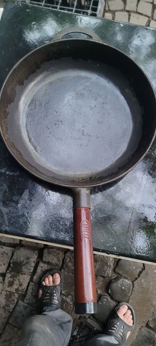 Чугунна сковорідка Gipfel. 28×6 см.