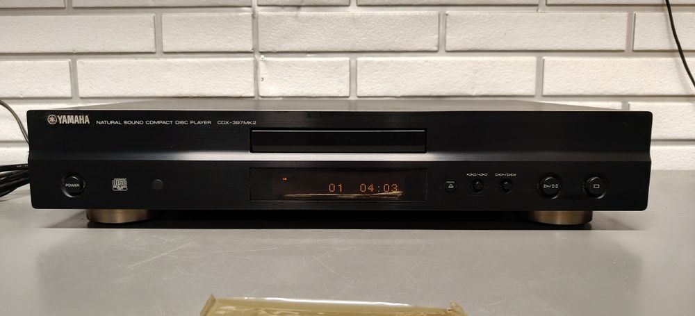 Odtwarzacz CD YAMAHA CDX-397MK2. Optical
