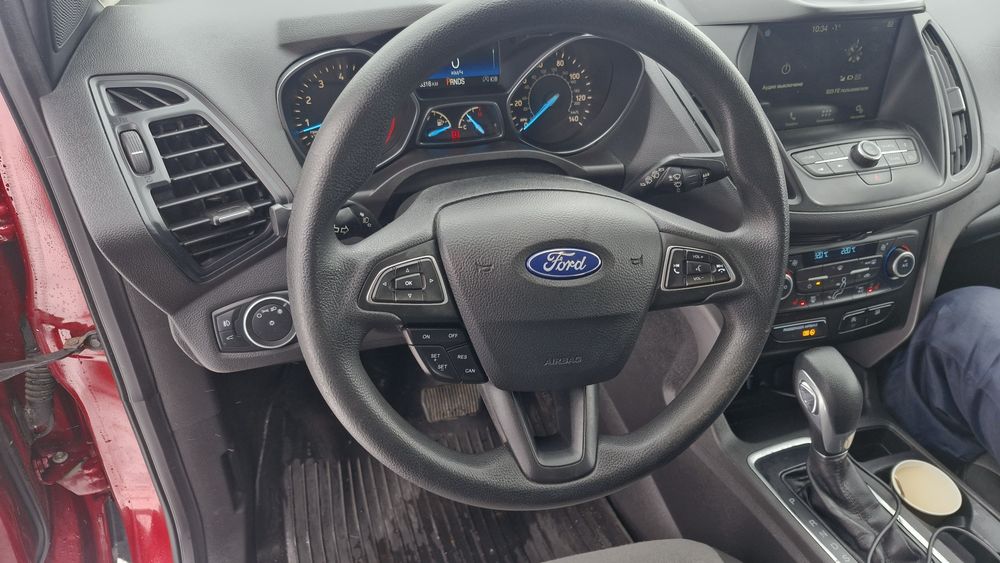 Продам Ford Escape 1.5