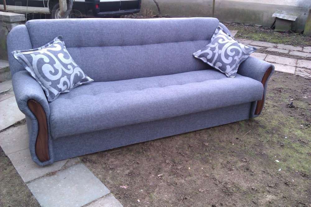 Реставрація ремонт перетяжка обтяжка меблів