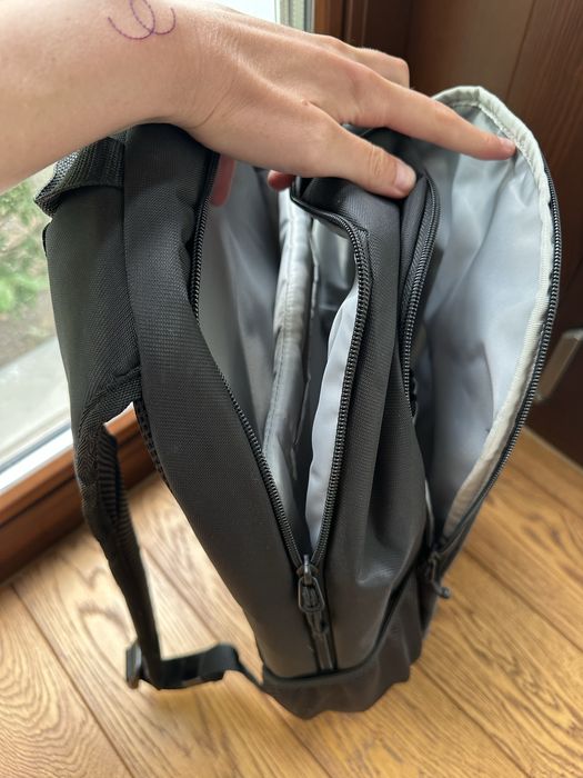 Plecak czarny, 19L, na laptop