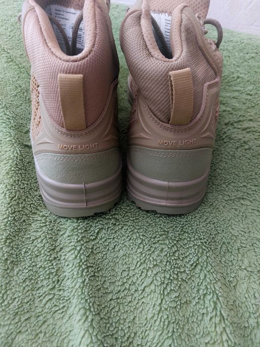 Продам демісизонні,берці, 43 розмір,Талан.