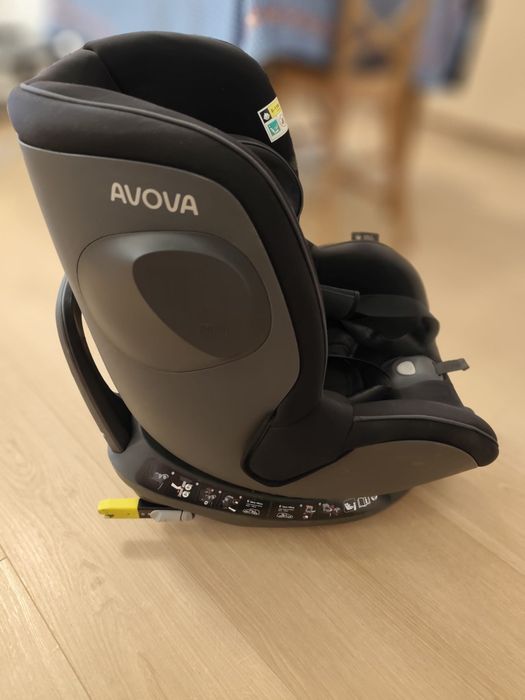 Fotelik samochodowy obrotowy Avova Superb-Fix I-size 40-105cm poniżej 20kg Wrocław