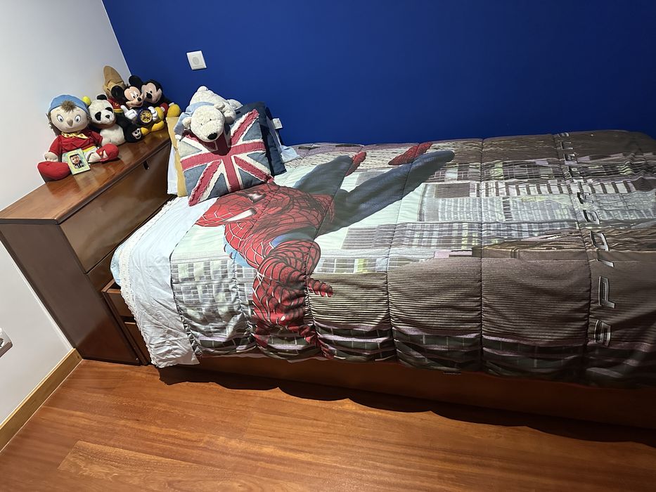 Conjunto moveis quarto madeira maciça Cerne vendo separado