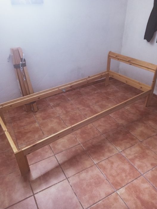 Cama de solteiro