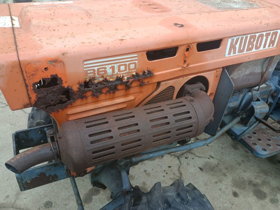 Kubota 4x4 motor de 3 cilindros