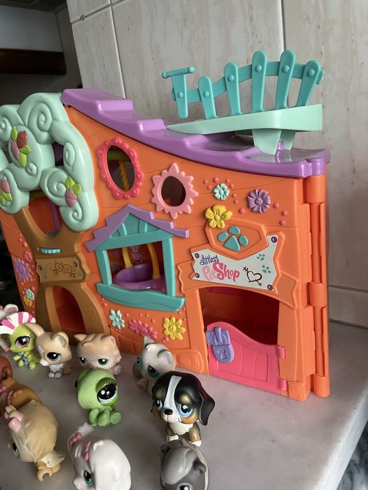 Littlest pet Shop Lot Ultimate figures Collection Club House Playset
