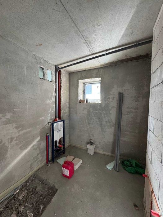 ПРОДАЖ котеджу у центрі с.Брюховичі, 135м2, центральні комунікації