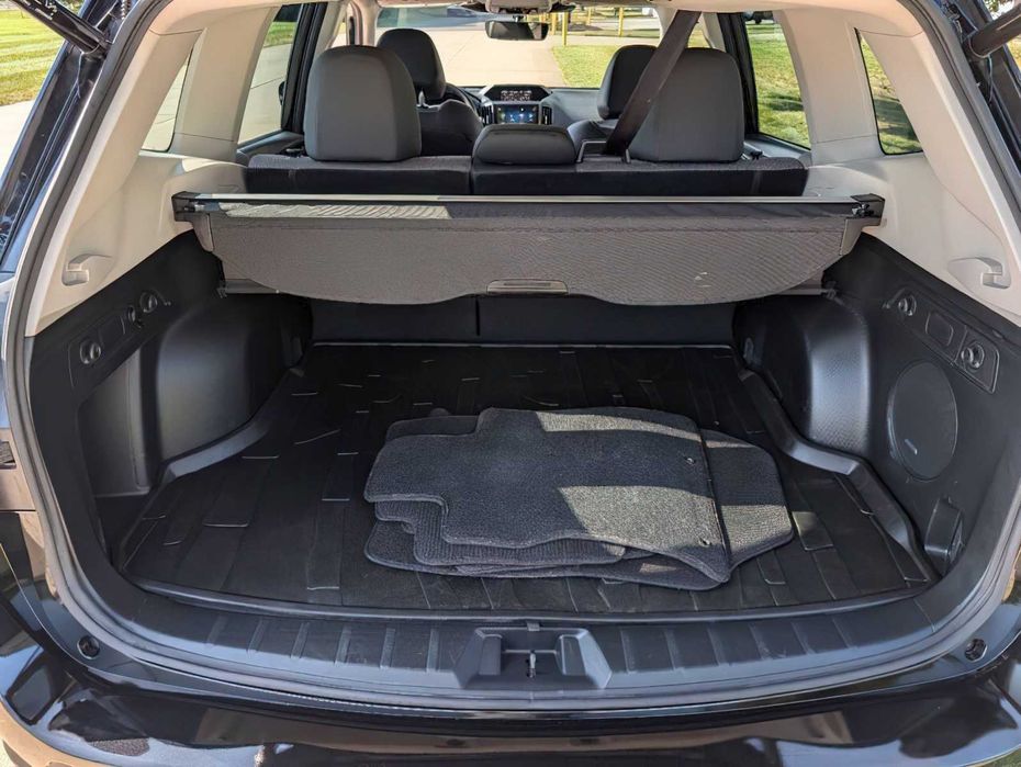 Subaru Forester      2023