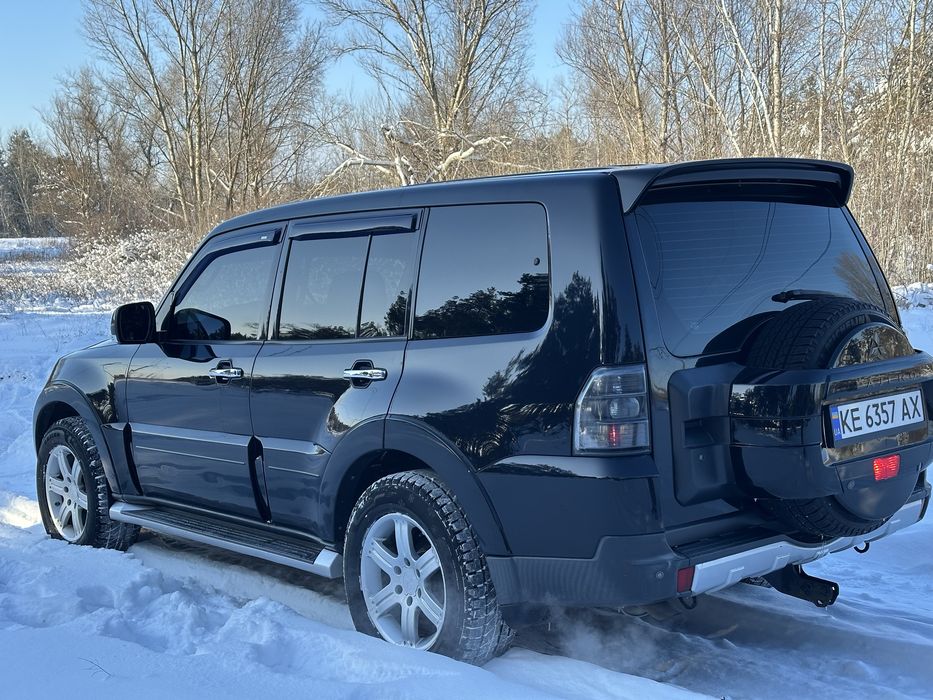 Продам Mitsubishi pajero