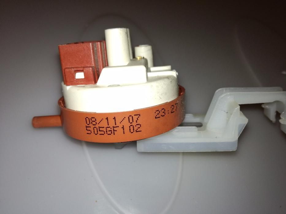 Maquina Lavar Roupa Hotpoint Ariston arxxl 105 em peças