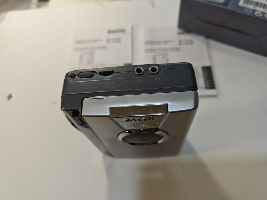 Dyktafon sanyo walkman