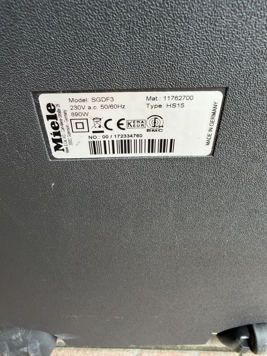 Odlurzacz Miele Complete C3