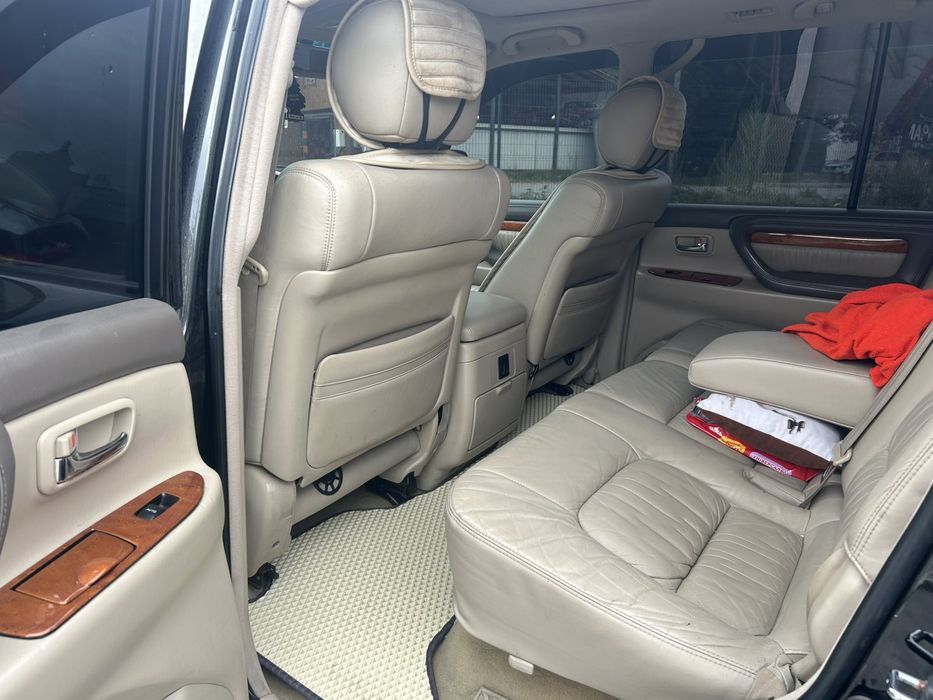 Lexus LX 470 Лексус